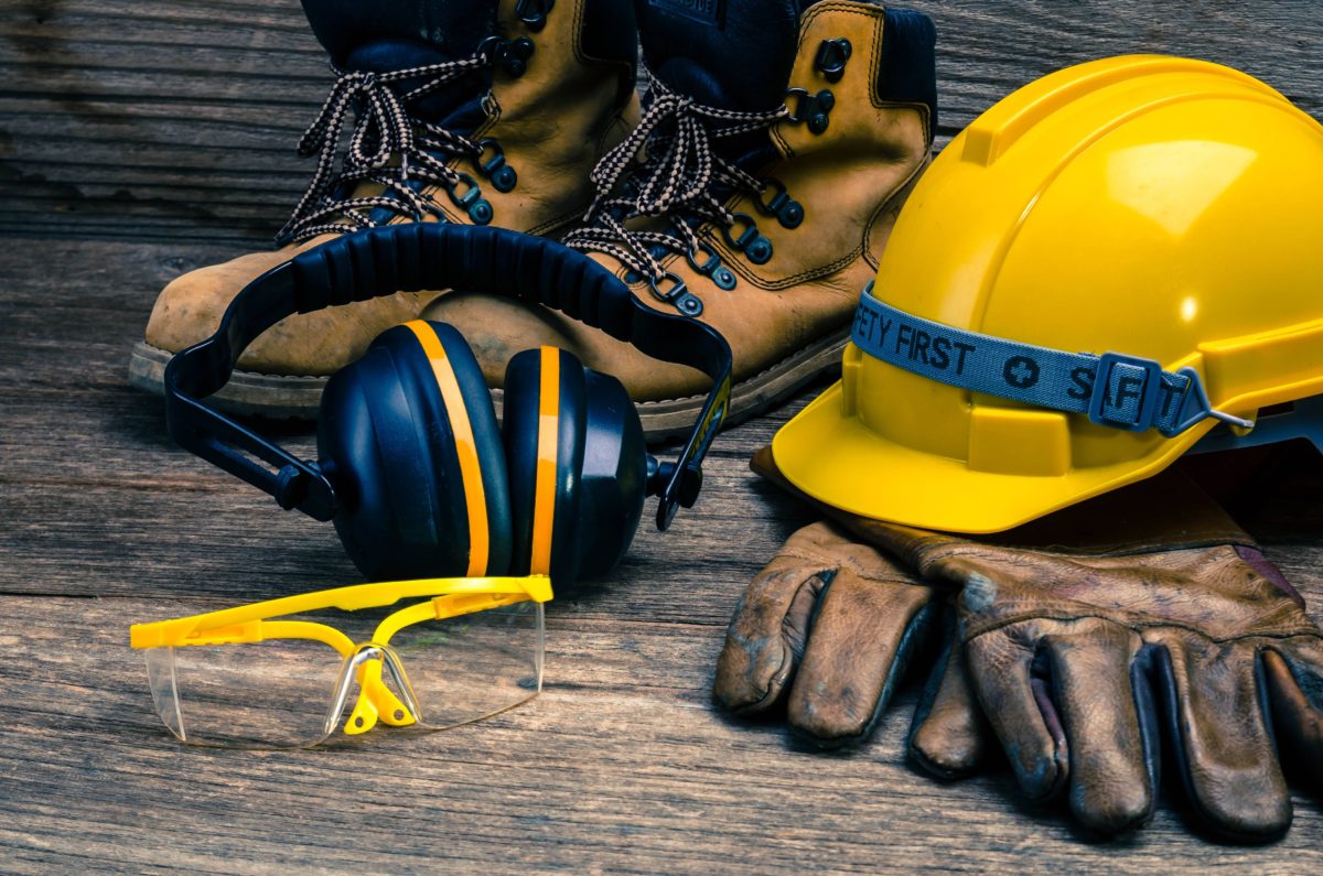 the-importance-of-personal-protective-equipment-ppe-e1526072191386